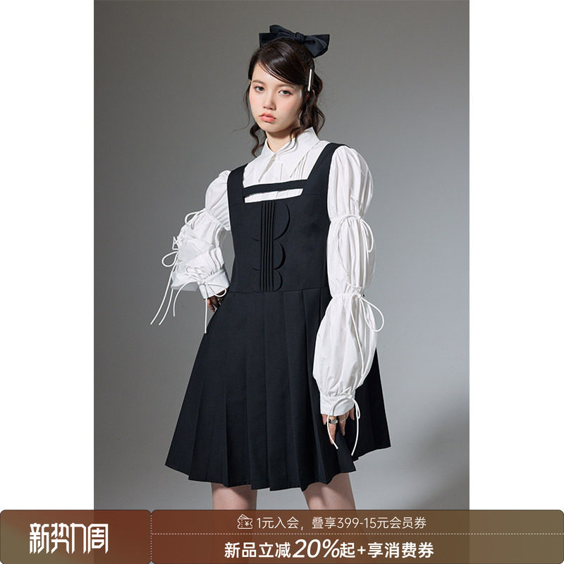 【清仓特惠】DIDDI 百褶吊带裙女黑色宽松方领连衣裙小众时尚短裙