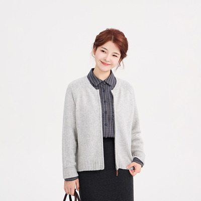 REST HEART 2025秋冬新品 圆领针织拉链毛衣开衫上衣女