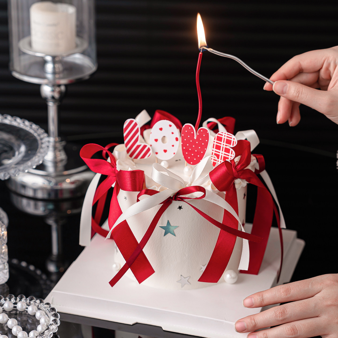 2.14情人节快乐唯美蛋糕装饰亚克力love情侣表白丝带蝴蝶结装扮,节庆用品/礼品,节日装扮用品,淘宝优惠券,粉丝福利购,淘宝优惠卷