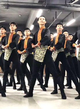 新款新疆维族男式练习舞蹈表演服