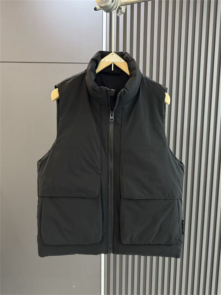 2025秋冬季新款白鸭绒立领男士休闲宽松潮流保暖纯色美式工装马甲