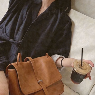 裘植鞣真牛皮包包女高级感复古包单肩挎包小众设计通勤腋下邮差包