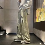 黄泥色