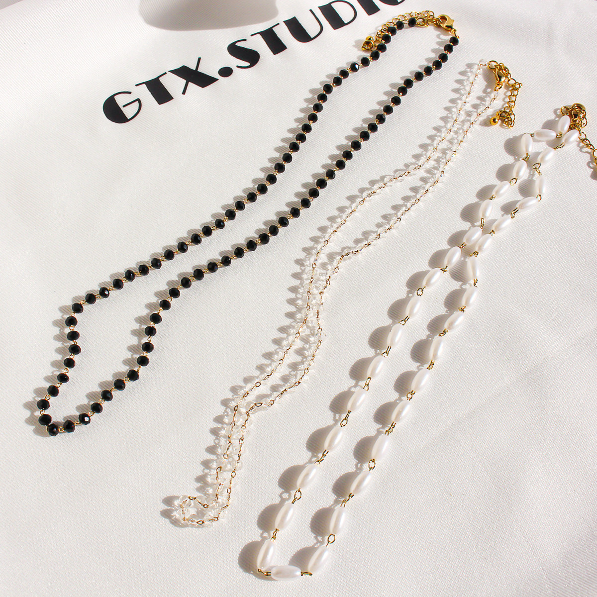 外贸饰品经典百搭黑白色水晶串珠细项链米粒珍珠叠戴锁骨链女376