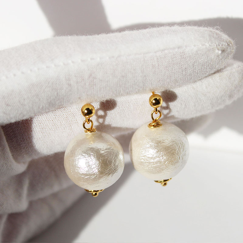 高级感ins棉花大课珍珠耳钉复古温柔纹理棉花珠耳环女925银针B368