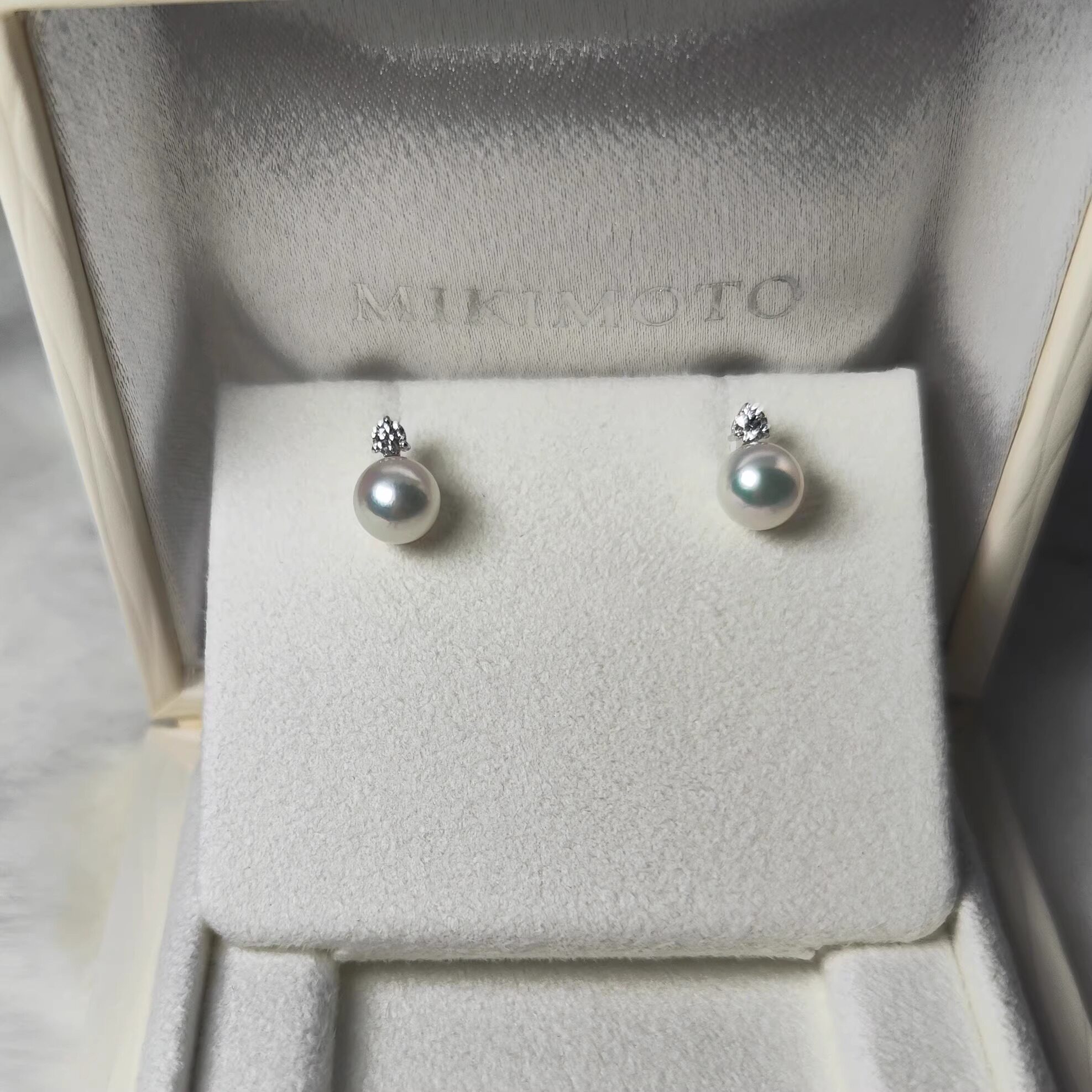 日本专柜Mikimoto御木本Akoya海水珍珠白金耳钉+钻石 北京现货