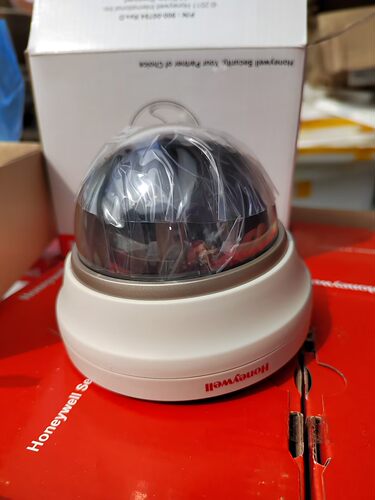 霍尼韦尔 模拟半球形监控摄像机 HDC-890PV 2.8-10mm变焦镜头