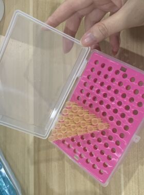 实验耗材 200ul吸头吸头盒 96孔仿进口吸头盒 枪头盒