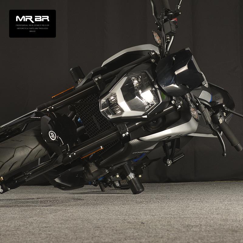 春风250NK摩托车保险杠竞技杠 150NK发动机保护杠防摔改装件CF