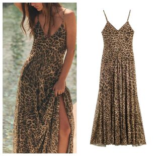 豹纹吊带长款连衣裙 V-neck leopard print suspender long dress