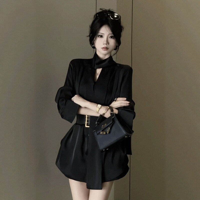 2025秋季新款高级感收腰