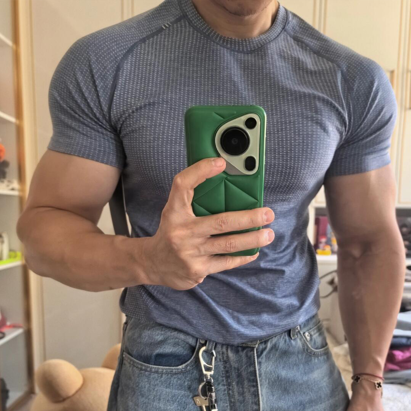 LuLu同款阳离子速干修身健身显肌肉男短袖大码无缝提花纹理高弹