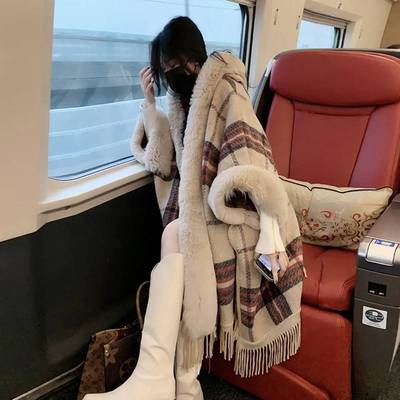 针织开衫毛衣外套秋冬新款时尚洋气高档女装毛领披肩两用斗篷可穿