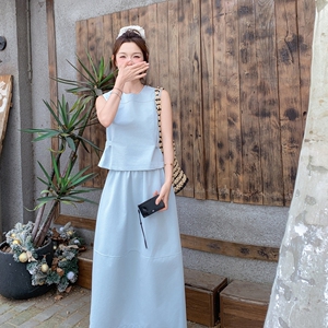 蓝色甜美减龄套装女2025夏新款韩系时尚简约时尚背心半身裙两件套