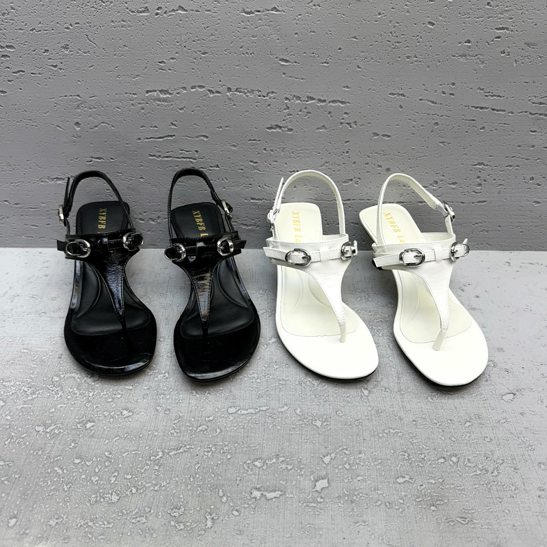 欧洲站欧货女鞋真皮T字夹趾凉鞋女夏季平底金属扣休闲百搭凉拖