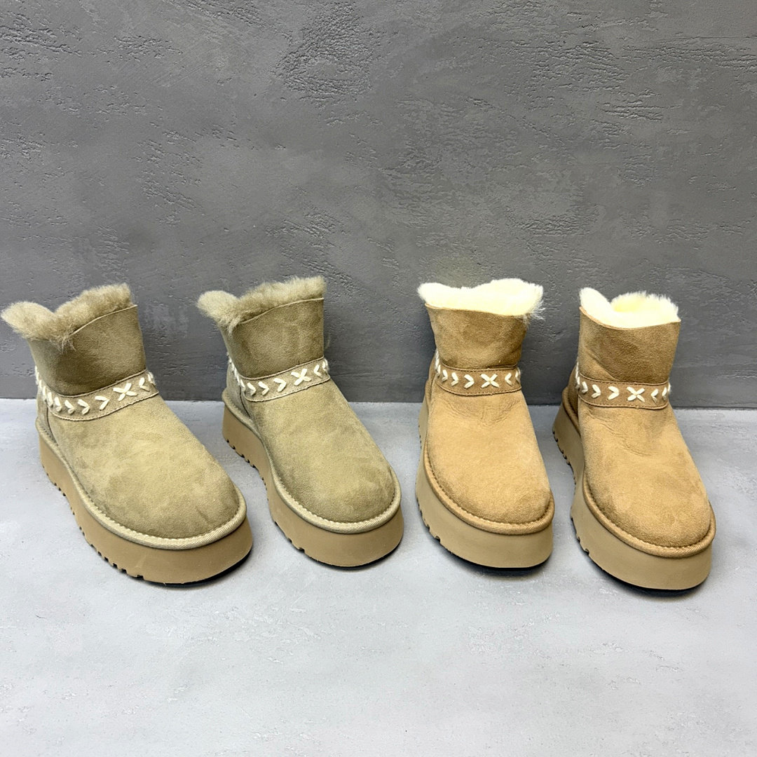 麦露迪厚底皮毛一体保暖雪地靴女