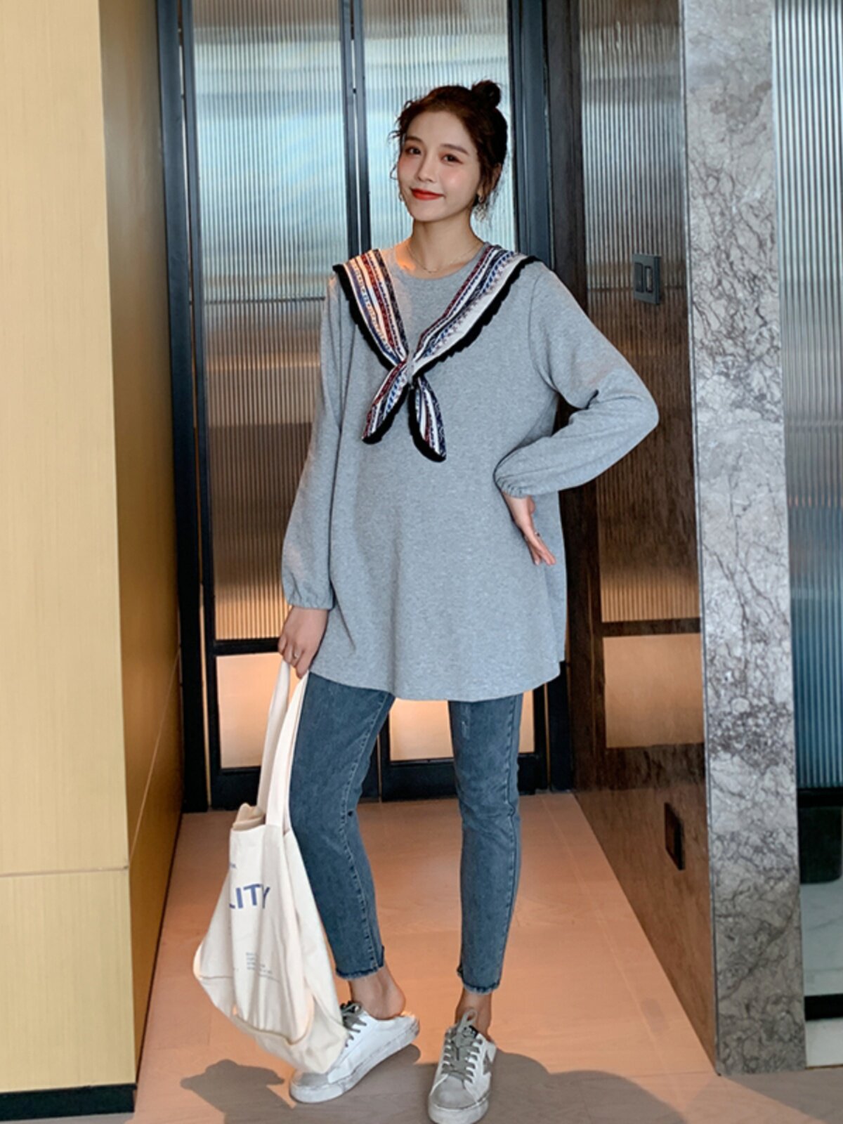 임산부상의 짧은 가을옷 임신 초기 및 후기 네이비 칼라 한국식 긴팔 가을 루즈한 임산부 스웨트셔츠