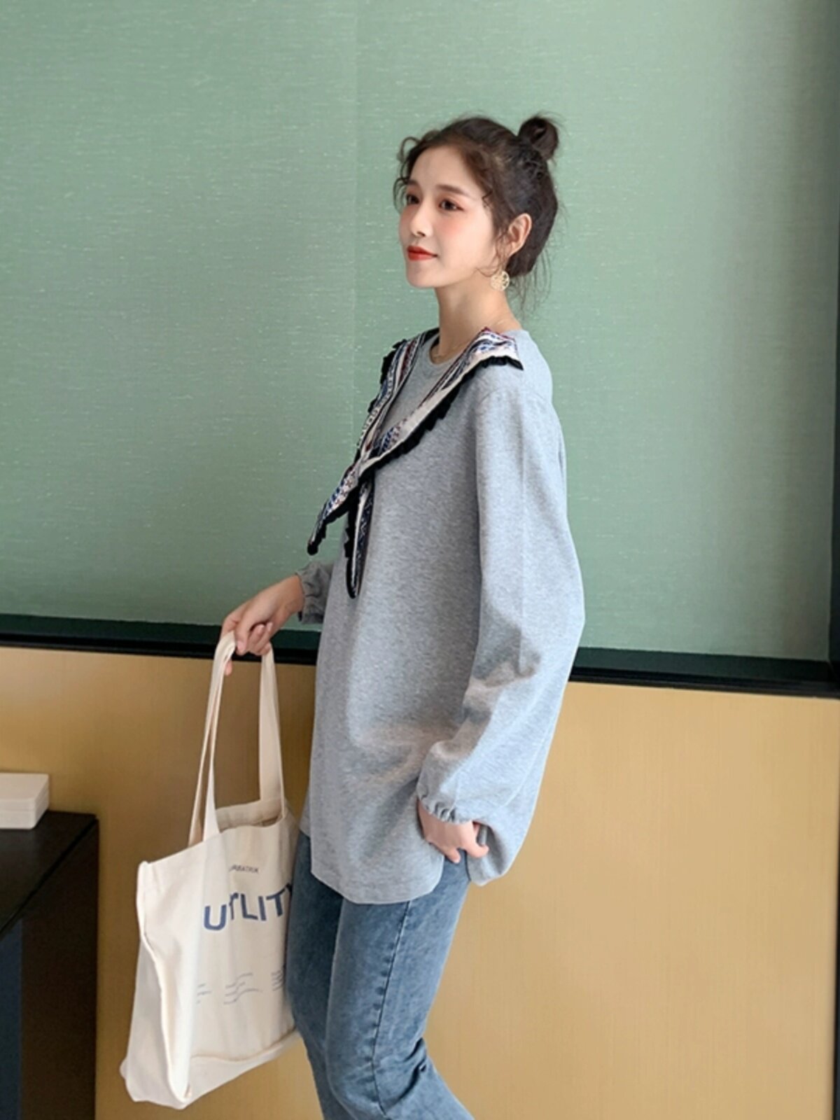 임산부상의 짧은 가을옷 임신 초기 및 후기 네이비 칼라 한국식 긴팔 가을 루즈한 임산부 스웨트셔츠