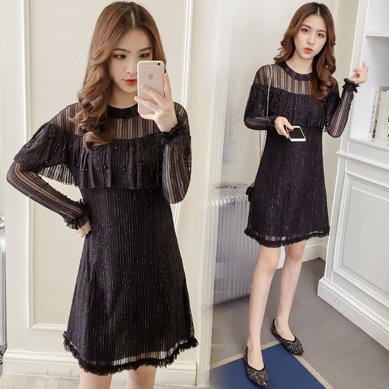 2019早秋加肥加大碼女裝新款胖MM200斤性感顯瘦洋氣蕾絲連衣裙子在類目 女裝/女士精品, 大碼女裝中 - 來自Buy2taobao.com提供專業的淘寶代購服務