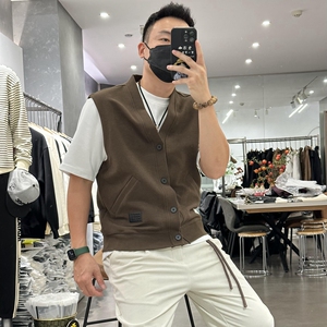 男装 标准版型V领单排扣马甲男士纯色休闲上衣2023秋季无袖外套男