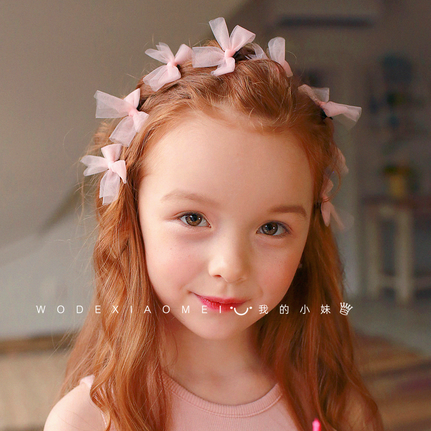 小女孩可爱碎发整理小蝴蝶结发夹