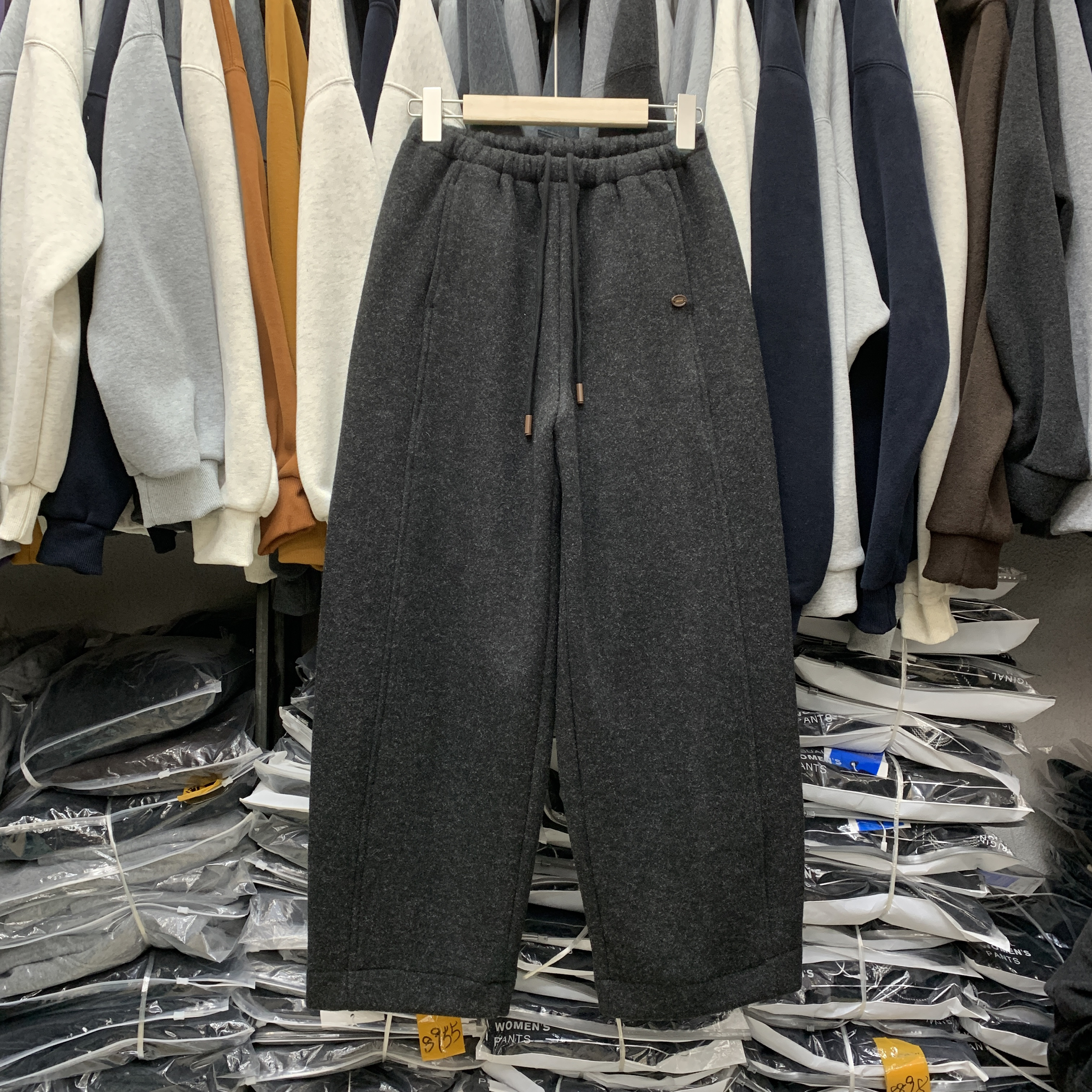 泓洛菲8923加绒加厚休闲阔腿裤女冬宽松小个子毛呢直筒九分奶奶裤