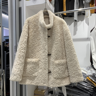 TR时尚9803宽松立领牛角扣仿羊羔毛外套女2025冬百搭显瘦皮毛一体