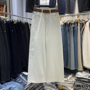 Aiyueniao爱月鸟A8231-3春款弹力米白色烫钻女高腰直筒阔腿牛仔裤