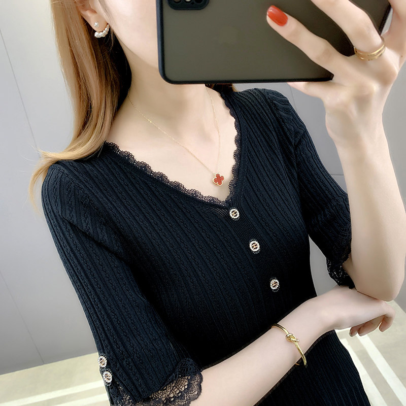 冰丝针织衫女春季2022年新款爆款V领蕾丝打底衫内搭中袖上衣外穿