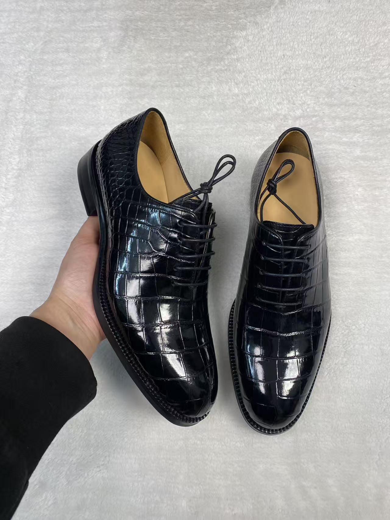 鳄鱼皮休闲皮鞋男士英伦商务正装百搭男鞋亮面真皮德比鞋