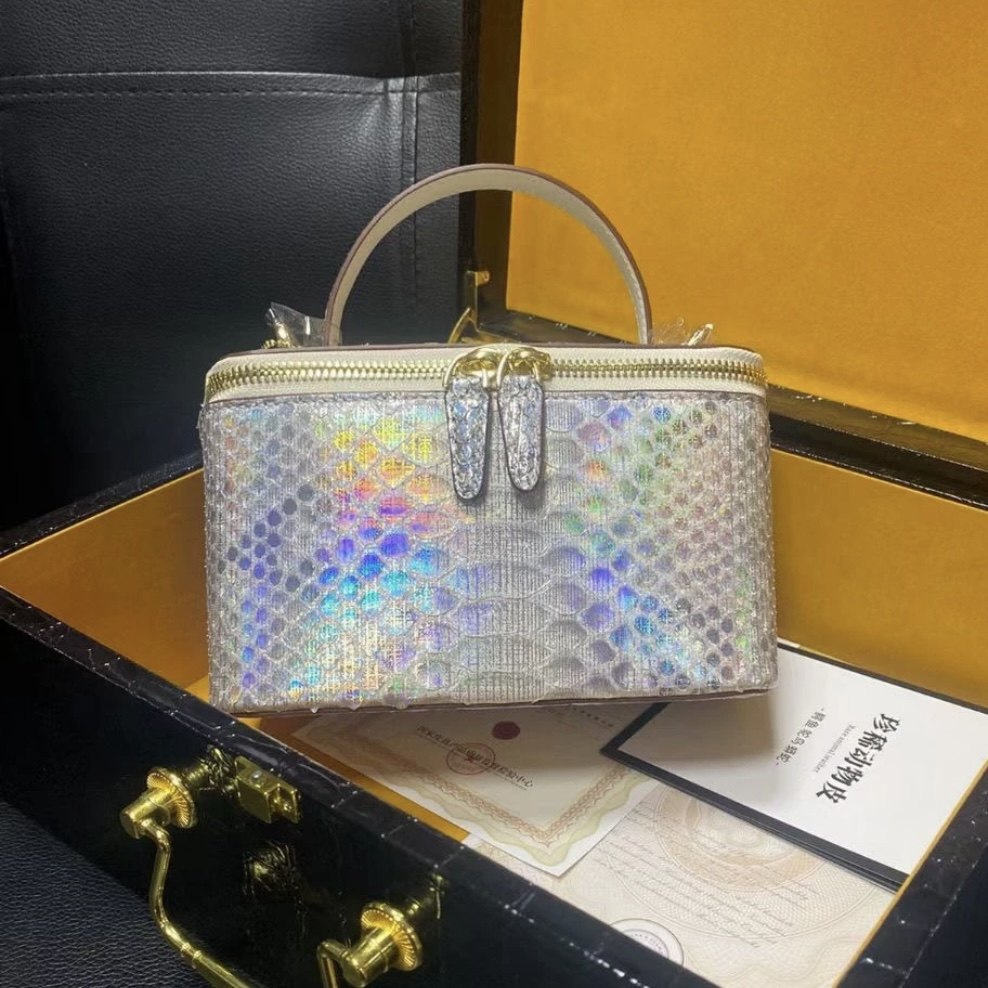 新款蛇皮化妆包手提单肩斜挎轻奢时尚百搭女士小方包饭盒包女包,箱包皮具/热销女包/男包,小方包,淘宝优惠券,粉丝福利购,淘宝优惠卷