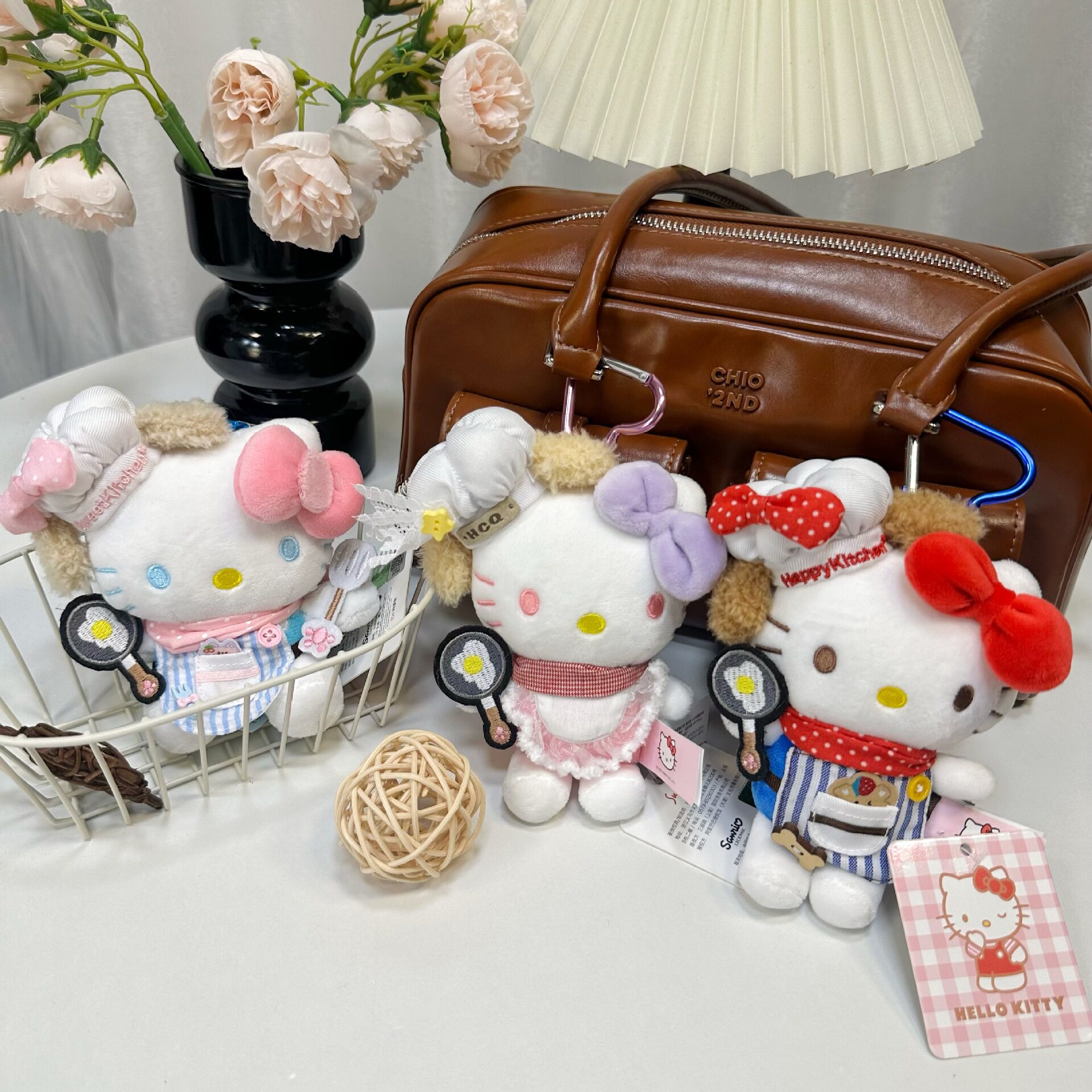 日本正版KT挂件凯蒂猫hel