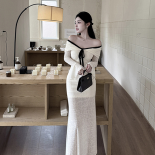 流行风格 露肩小心机白色连衣裙秋季 轻奢宴会长裙 喇叭袖 instahot