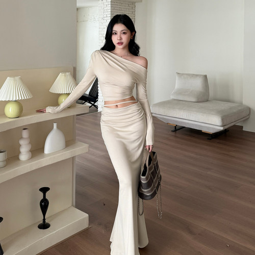 斜肩露腰长袖套装裙女秋季