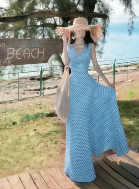 法式蓝色波点V领连衣裙长款高级感收腰包臀鱼尾裙海边度假风长裙