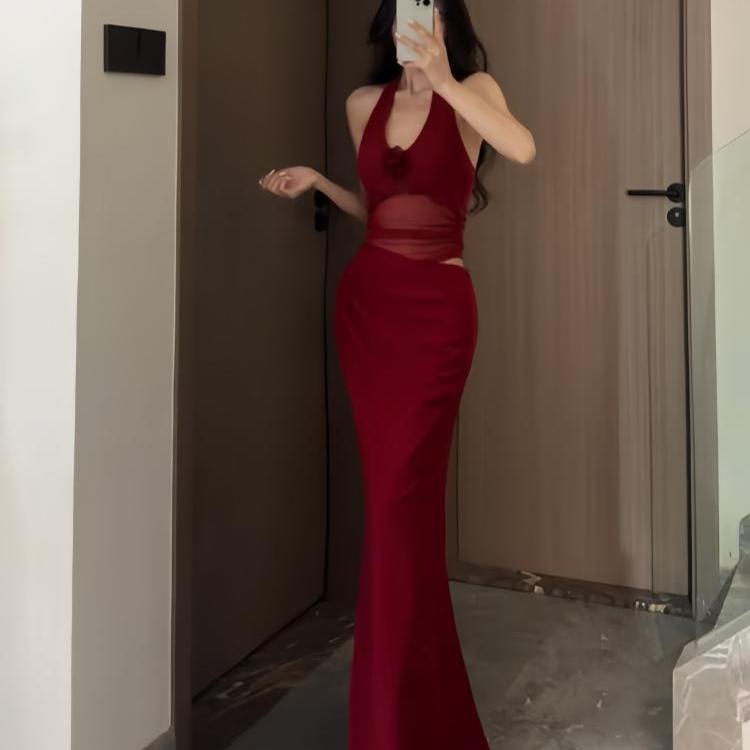 法式V领网纱拼接红色礼服裙