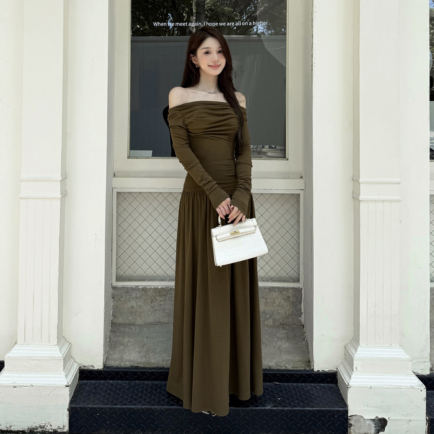 instahot 针织一字肩纯色连衣裙女2025秋季新款轻奢褶皱包臀长裙,女装/女士精品,连衣裙,淘宝优惠券,粉丝福利购,淘宝优惠卷