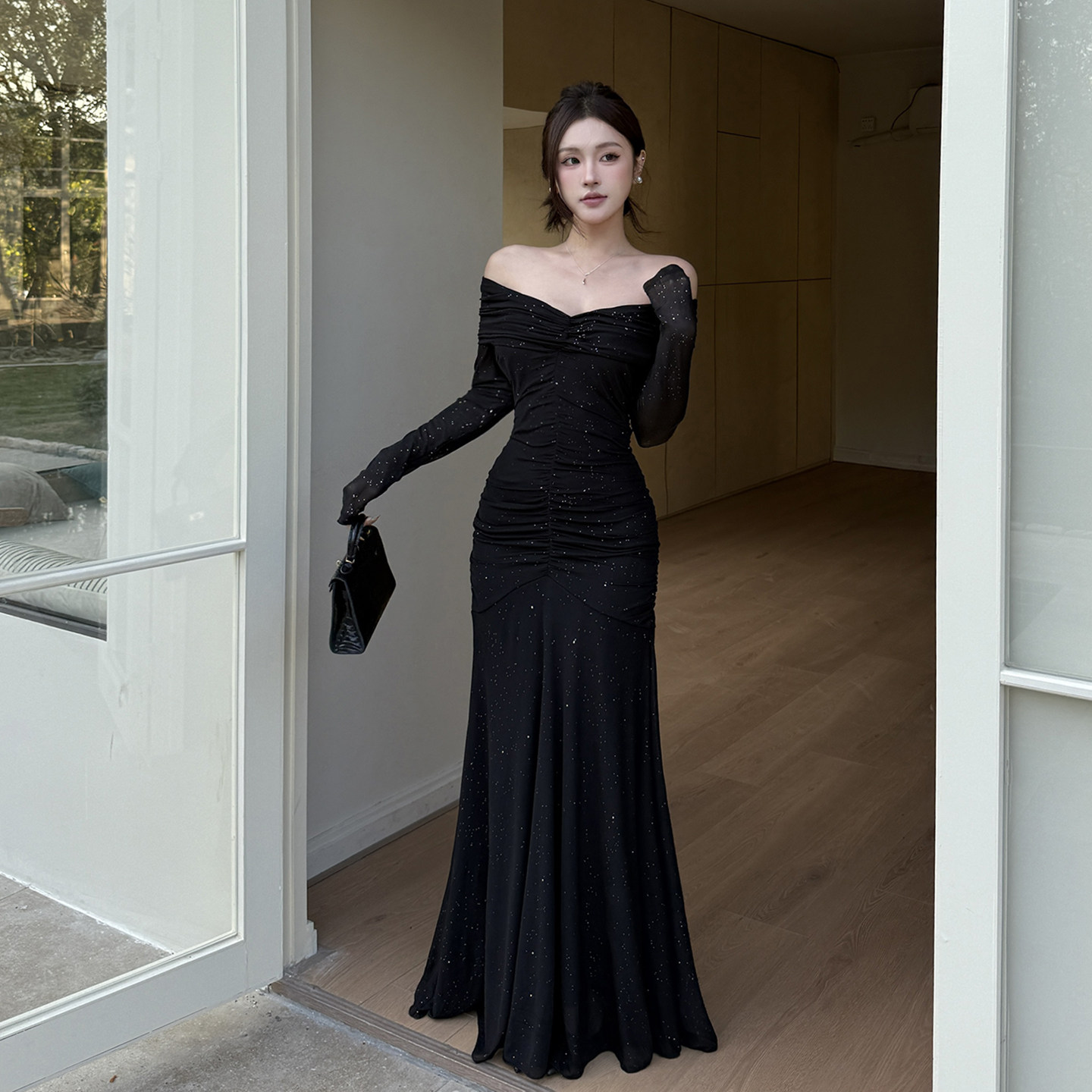 instahot 法式一字肩闪闪黑色连衣裙女2026春季新款轻奢宴会礼服,女装/女士精品,连衣裙,淘宝优惠券,粉丝福利购,淘宝优惠卷