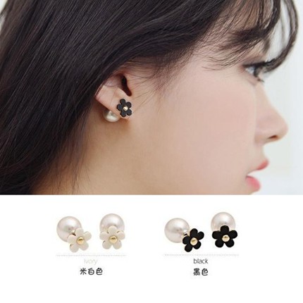 日韩ins简约气质六瓣花朵珍珠双面可戴耳钉女百搭小清新甜美耳环