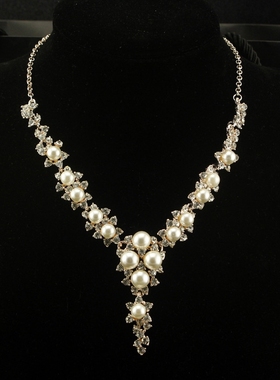 网红同款欧美女新娘时髦小众轻奢女简约百搭锁骨链新款晚礼服项链