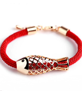 韩版时尚个性年年有鱼本命年幸运红绳镂空吉祥鱼锦鲤开运手链女