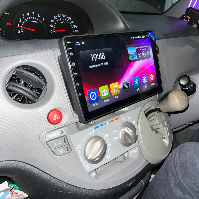 SientaNCP81右舵Carplay安卓机