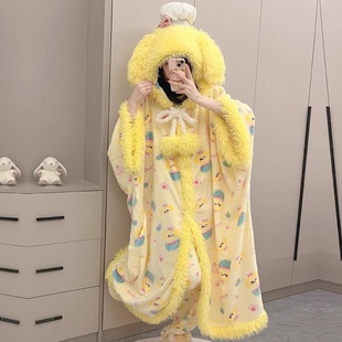 厨师狗饼饼连帽珊瑚绒睡袍女秋冬季毛绒加厚斗篷睡衣家居服可外