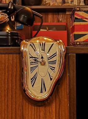 静音Melting Clock桌角扭曲时钟达利融化钟表 台桌面挂钟摆件