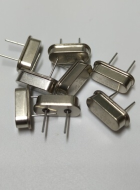 8M 无源晶振HC-49S 49S 8MHZ DIP-2 2脚 2pin 直插 25MHZ