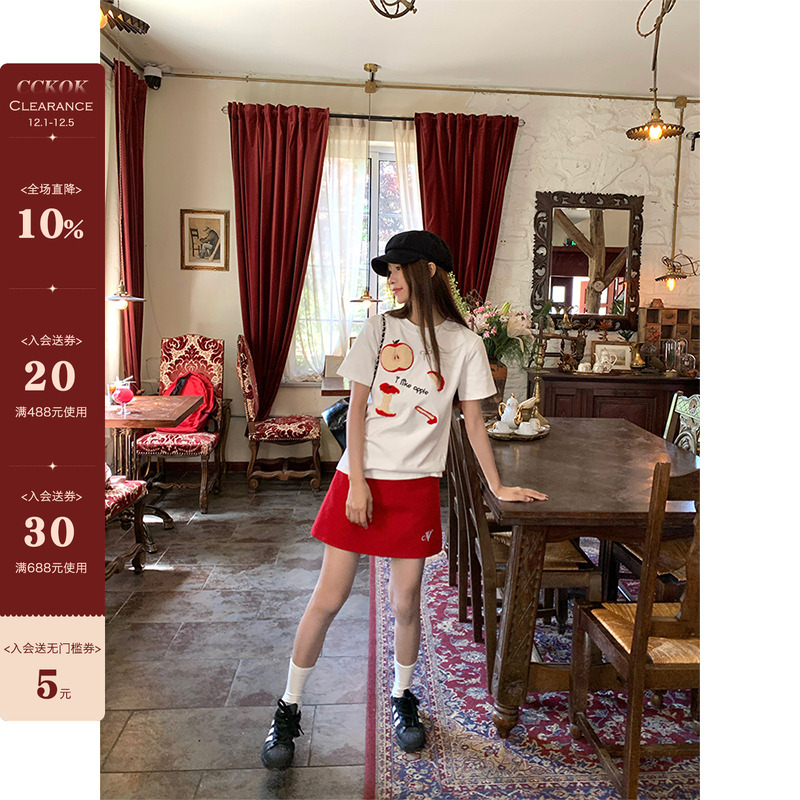 CCKOK苹果毛巾绣正肩T恤