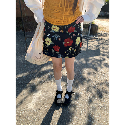 CCKOK彩色花花黑色中低腰短裙