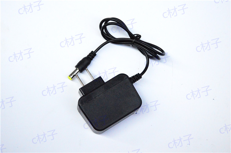 森林虎 agf598 强光手电筒 袖珍手电 充电器