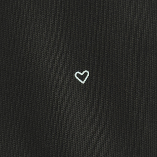 在宇间工作室 爱心｜280g重磅 长袖 T恤｜小得快看不见