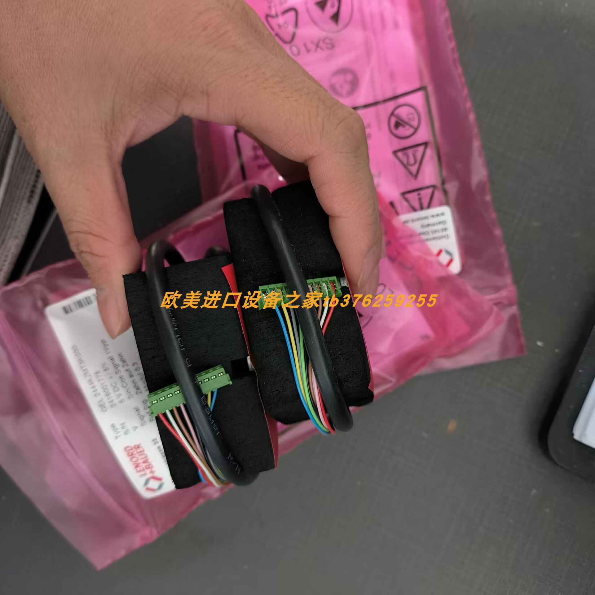EUROTEC EPP2M01电磁阀NADI C13T18DOP-H\220VAC电磁阀 - 实物图